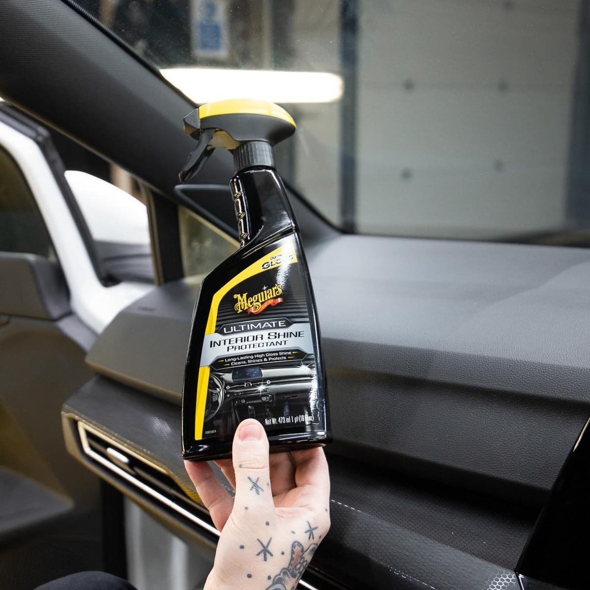 Meguiar's Quik Interior Detailer Cleaner 473ml for a Matt Finish. Cleans all Interior Car Surfaces - G13616EU — view 33