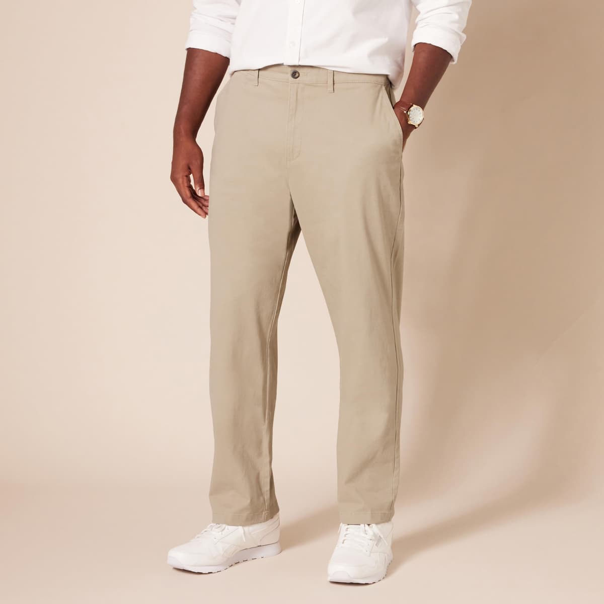 Amazon Essentials Men's Casual Stretch Chino Pant — view 5