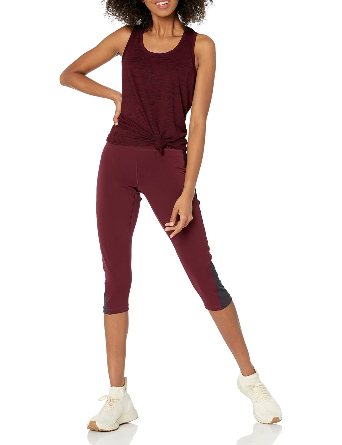 Amazon Essentials Top Deportivo Elástico de Entrenamiento, Secado Rápido y Espalda Nadadora (Tallas Grandes) Mujer, Paquetes Múltiples — view 5