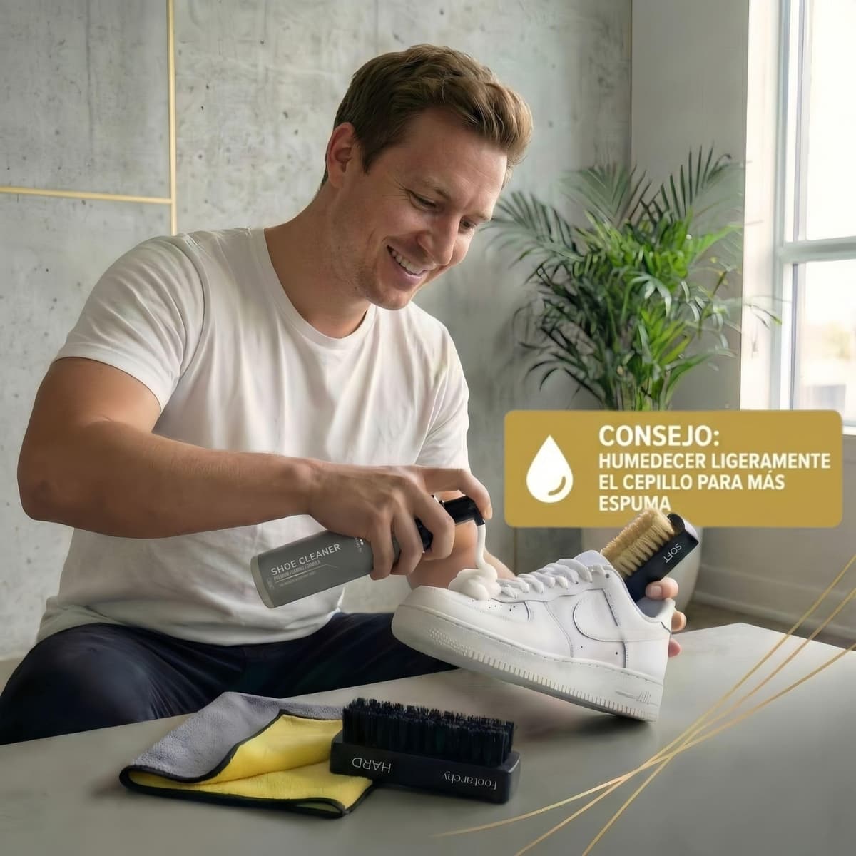 Footarchy Kit Limpieza Zapatillas Profesional - Espuma 150ml con 2 Cepillos (Soft y Hard) y Microfibra Doble Cara, Ideal para Cuero Goma Plastico y Suelas - Limpiador Zapatos sin agua — view 4