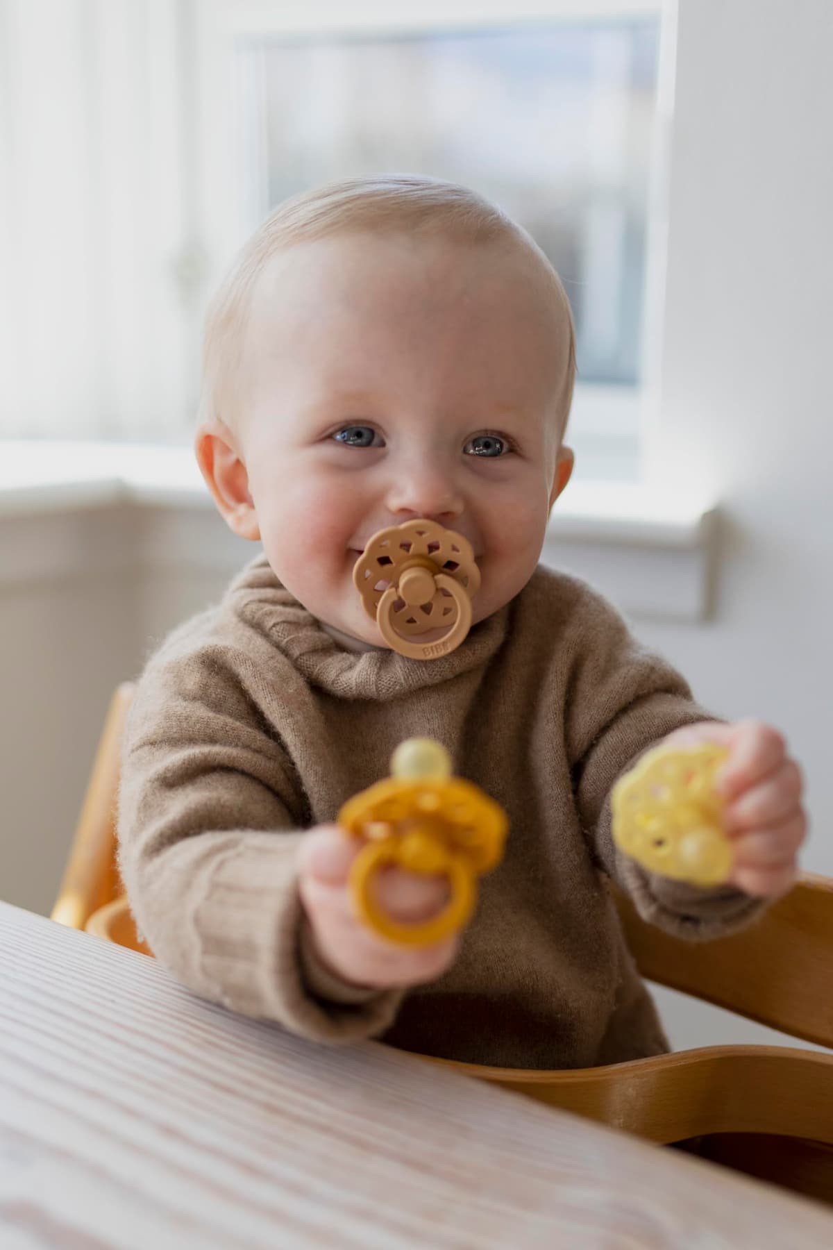 BIBS Boheme Soother 2-Pack. BPA Free. Round Nipple. Natural Rubber Latex, Made in Denmark. Size 2 (6-18 Months), Blossom/Dusky Lilac — view 5