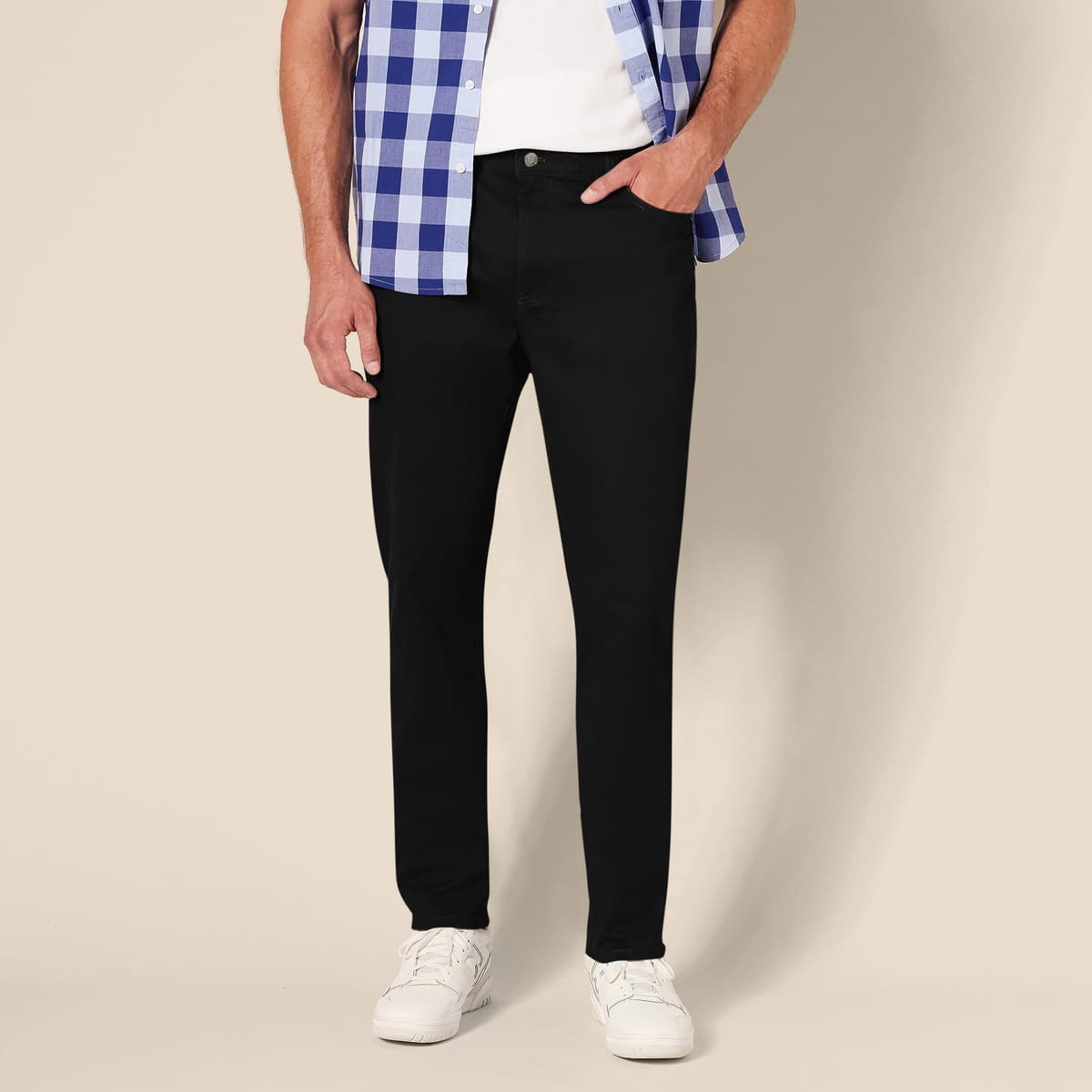 Amazon Essentials Men's Athletic-Fit 5-Pocket Stretch Twill Trouser (Available in Big & Tall) — view 5