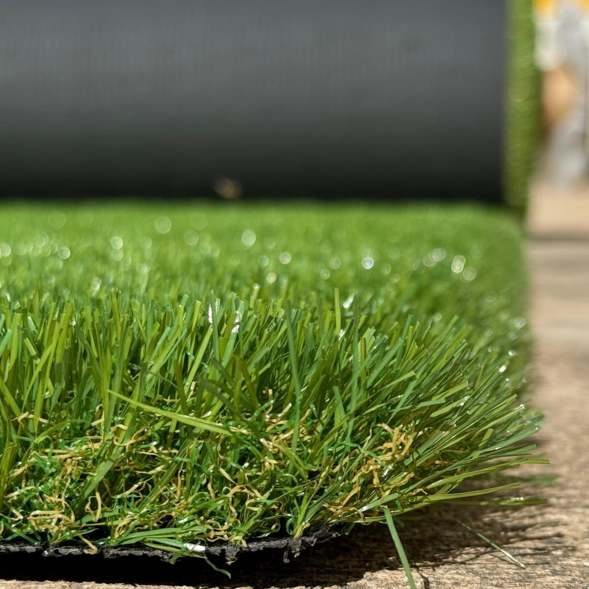 Artificial Grass 40 mm Ideal for Terrace, Garden, Patio, Balcony. Artificial Grass Rolls Many Cuts Available. Mod Sevilla (2mx3m = 6m2) — view 3