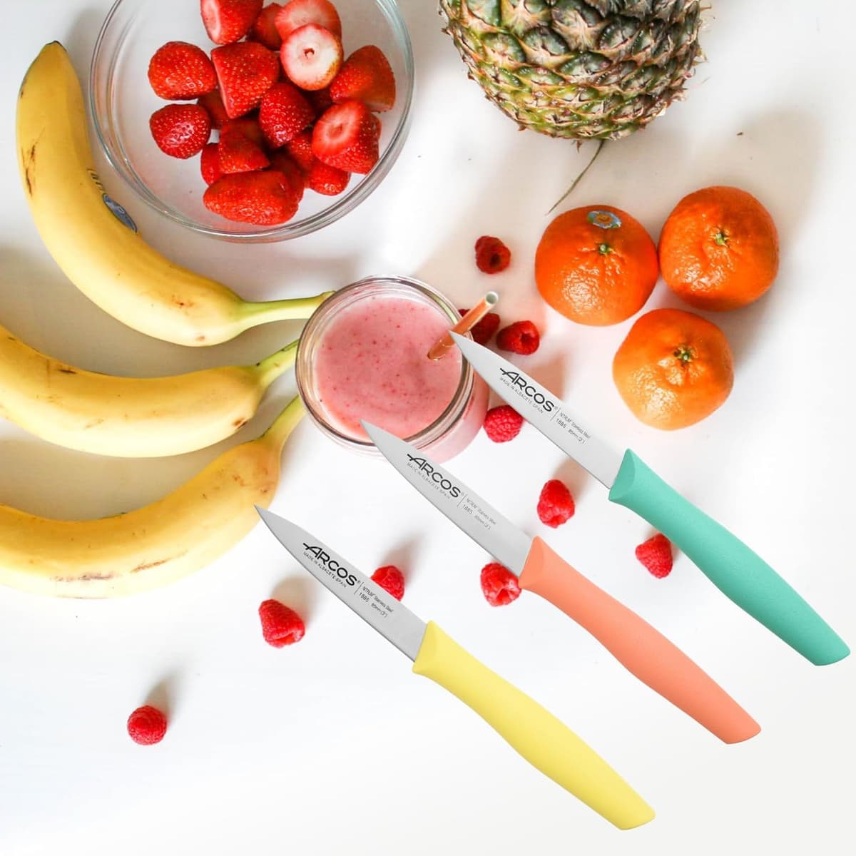Arcos Set Cuchillos Mondadores. 3 Piezas Acero Inoxidable. Cuchillos Cocina Peladores Multicolor para Pelar Frutas y Verduras. Mango Ergonómico Polipropileno. Serie Nova. Naranja, Amarillo y Azul. — view 6