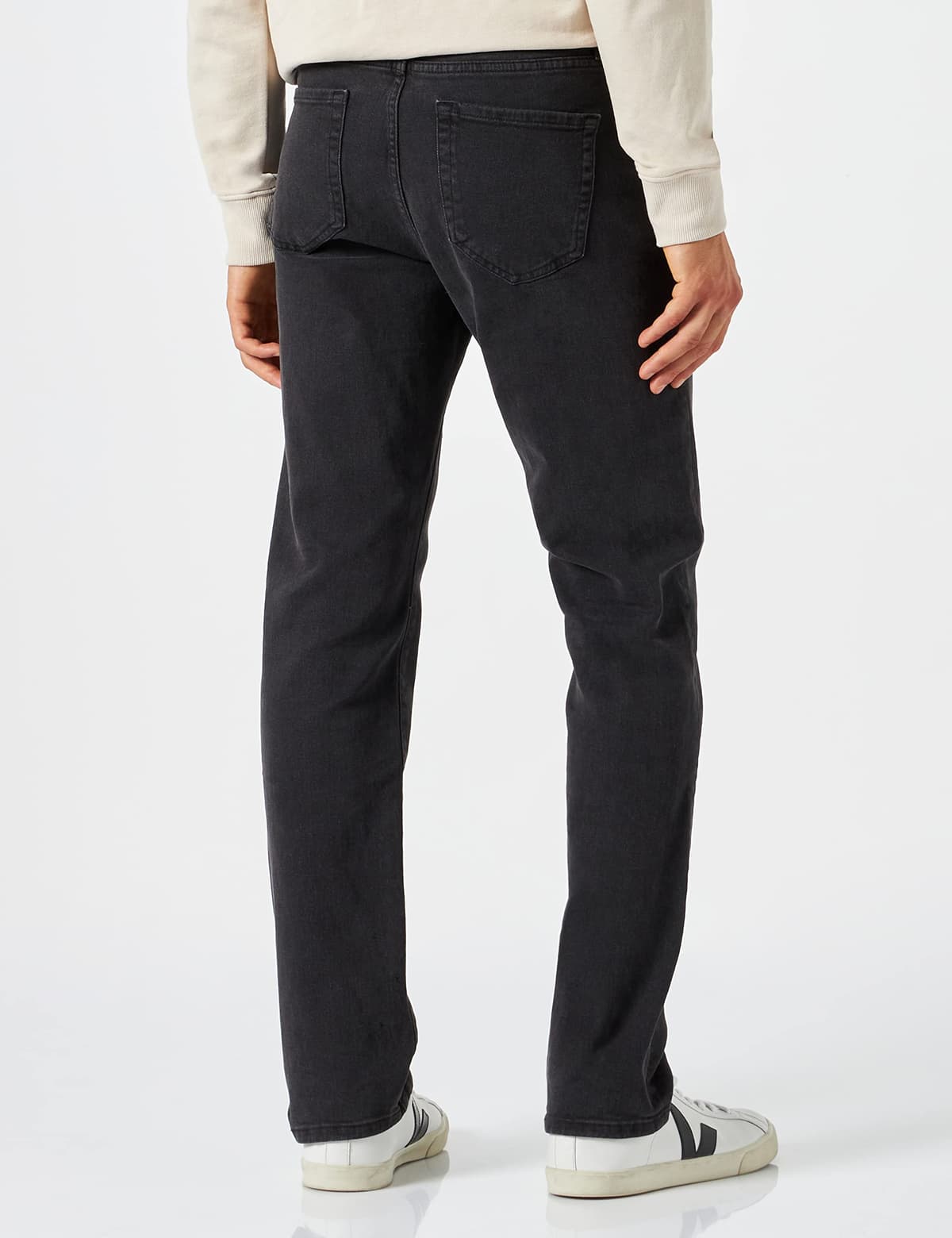 Amazon Essentials Men's Athletic-Fit Stretch Jeans - Discontinued Colours — view 4
