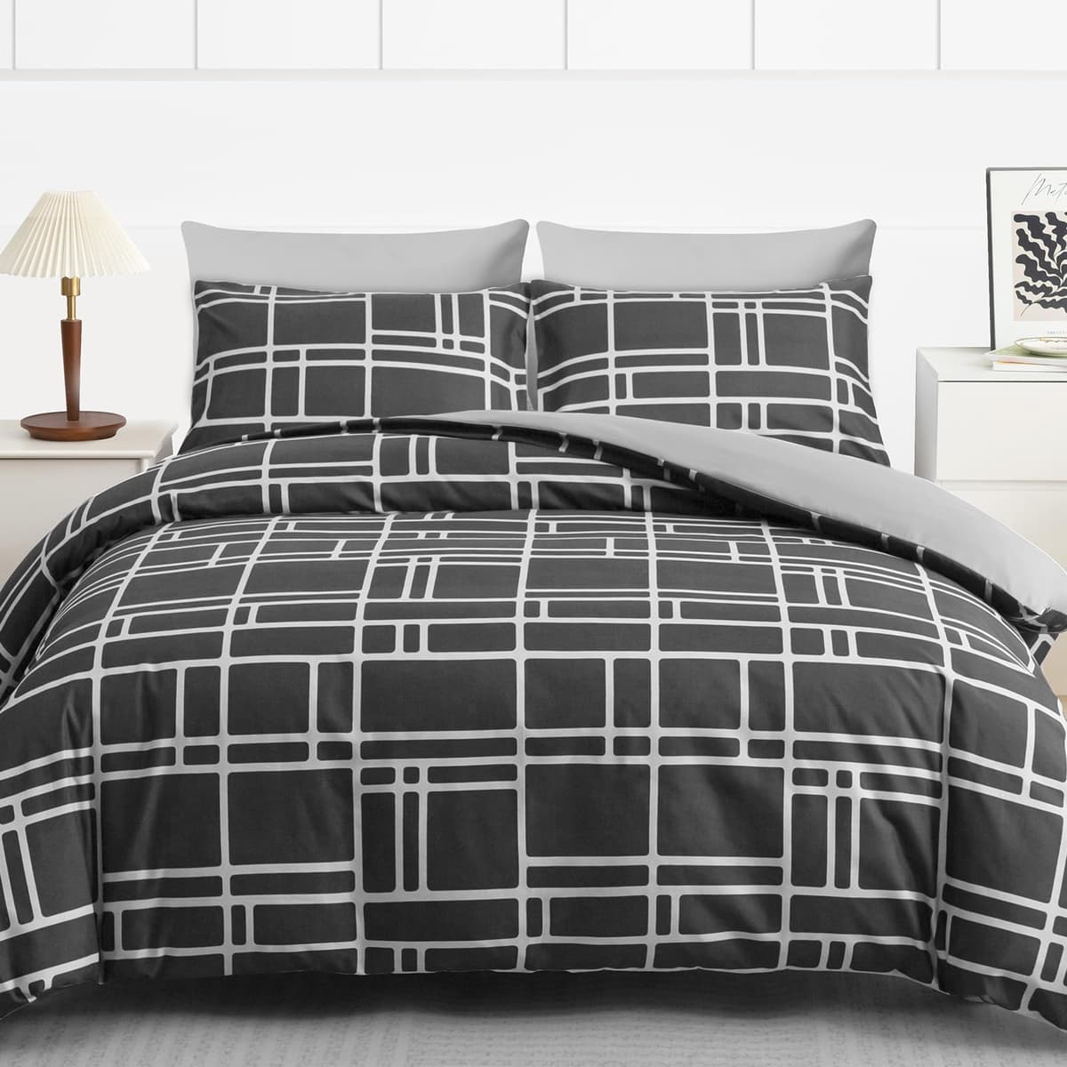 Pamposh 3 Pcs Single Duvet Cover Set with Matching Black Single Fitted Sheet 40 cm Extra Deep Pocket - UltraSoft Breathable Premium Microfibre Reversible Quilt Cover Bedding Set For All Seasons — view 38