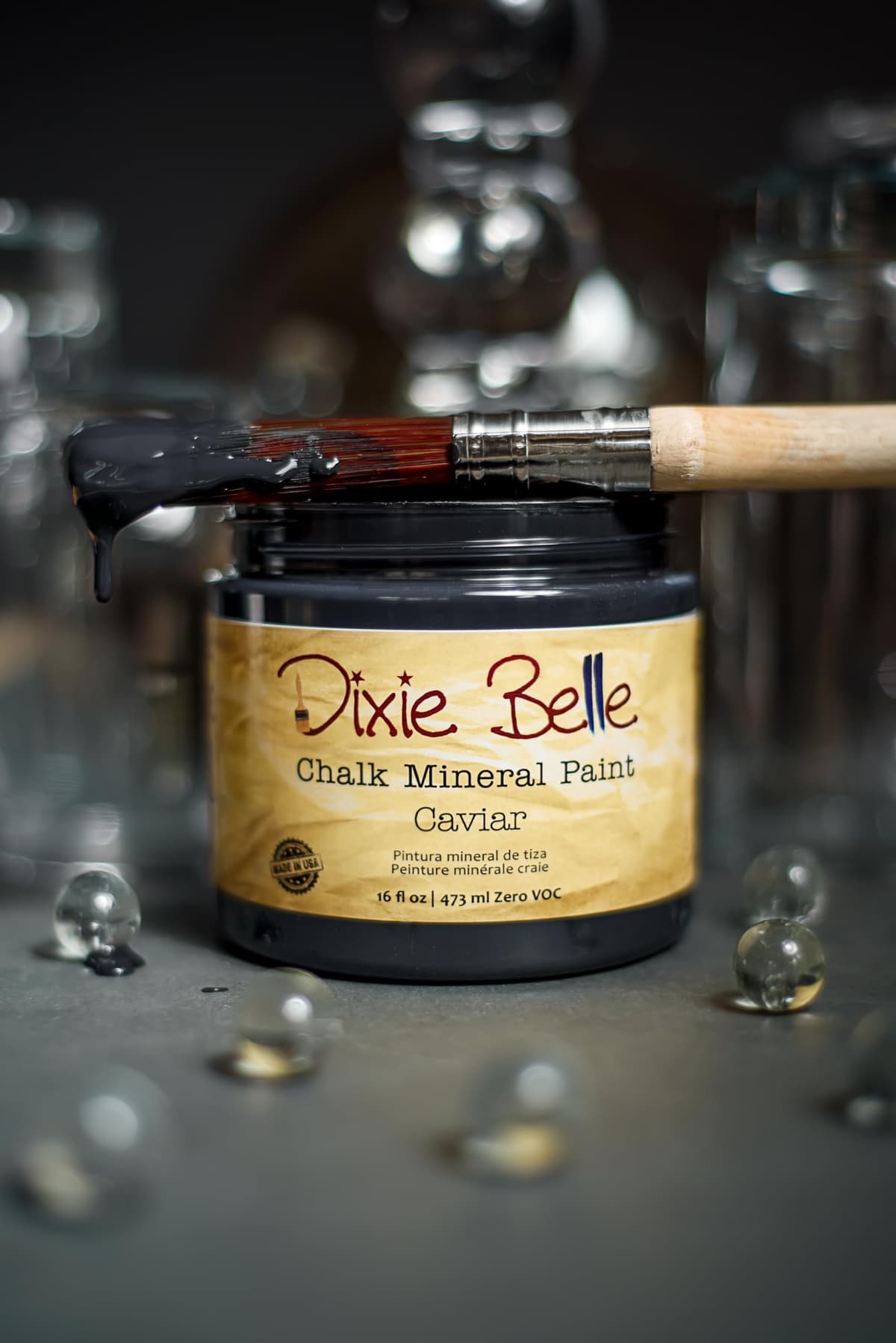 Dixie Belle Paint Company Chalk Finish Furniture Paint - Caviar (32oz) - Matte Black Chic Chalk Mineral DIY Furniture Paint — view 9