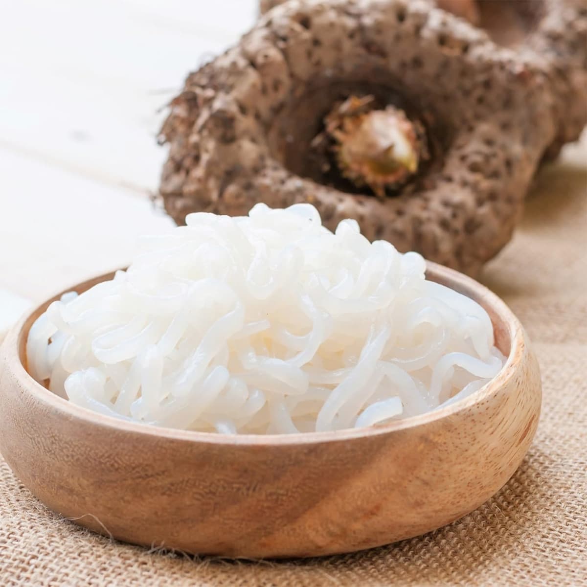 BIOASIA Espaguetis Shirataki ecológicos, fideos hechos con harina de konjac ecológica, bajo en calorías, sin azúcar, grasa ni gluten, 1 x 270 g — view 4