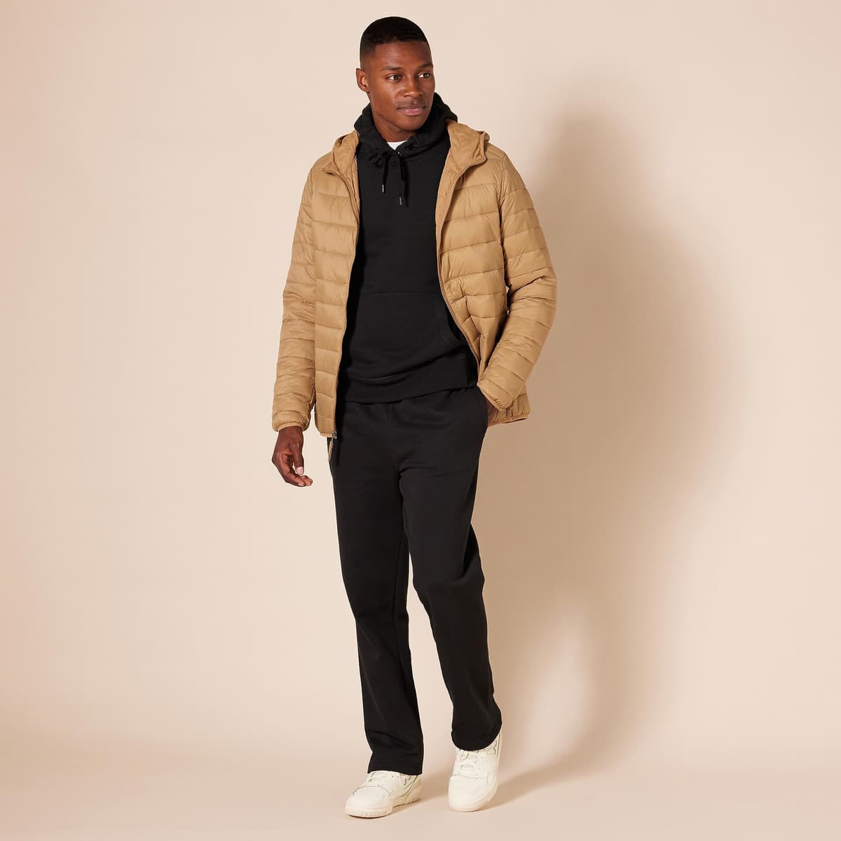 Amazon Essentials Sudadera con Capucha, Disponible en Tallas Grandes y Altas Hombre — view 4