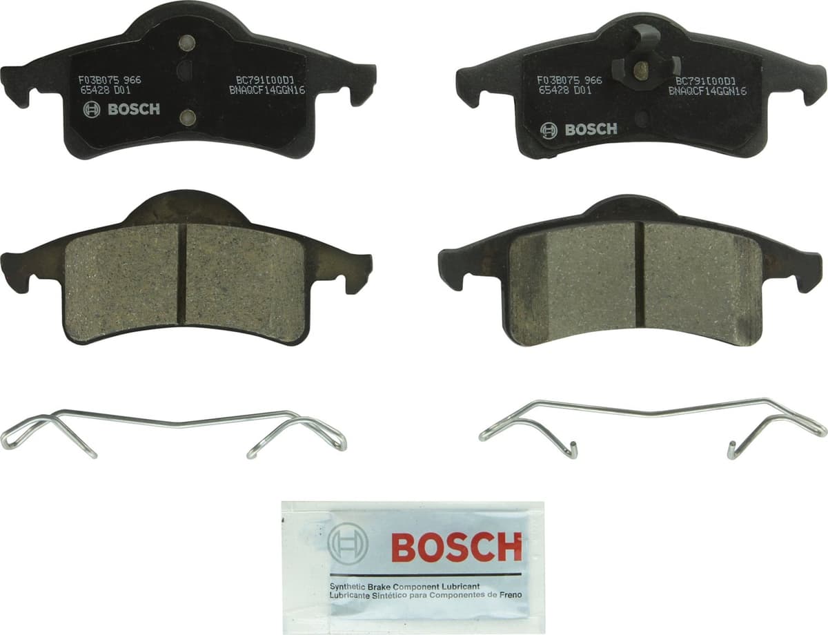 Bosch BC914 QuietCast Premium Ceramic Disc Brake Pad Set For: Acura ILX; Honda Accord, Civic, CR-V, Element, Fit, Front — view 186