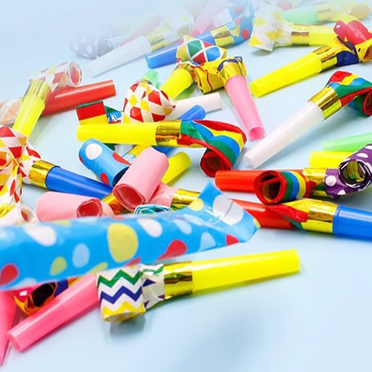 30 Pcs Party Blowers Whistles, Bright-colored Party Blowers for Kids, Interesting & Fun Partys Poppers, for Wedding, Graduation, Celebrations, Christmas, Birthday Partys (Color random) — view 4