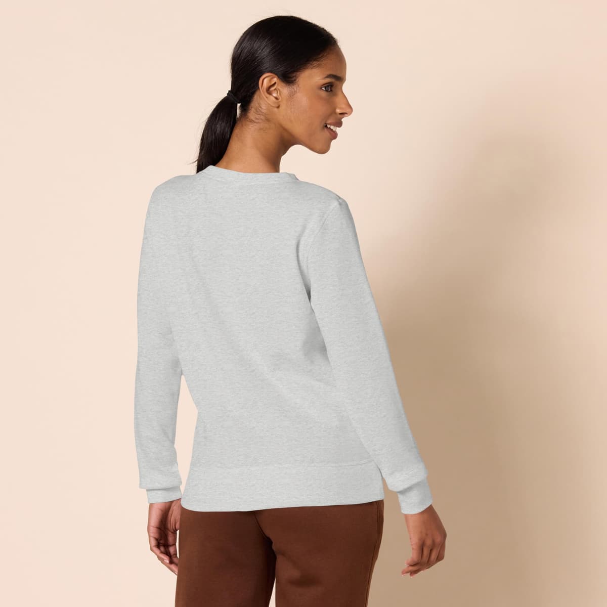 Amazon Essentials Mujer Sudadera con Cuello Redondo de Forro Polar (Disponible en Tallas Grandes) — view 88