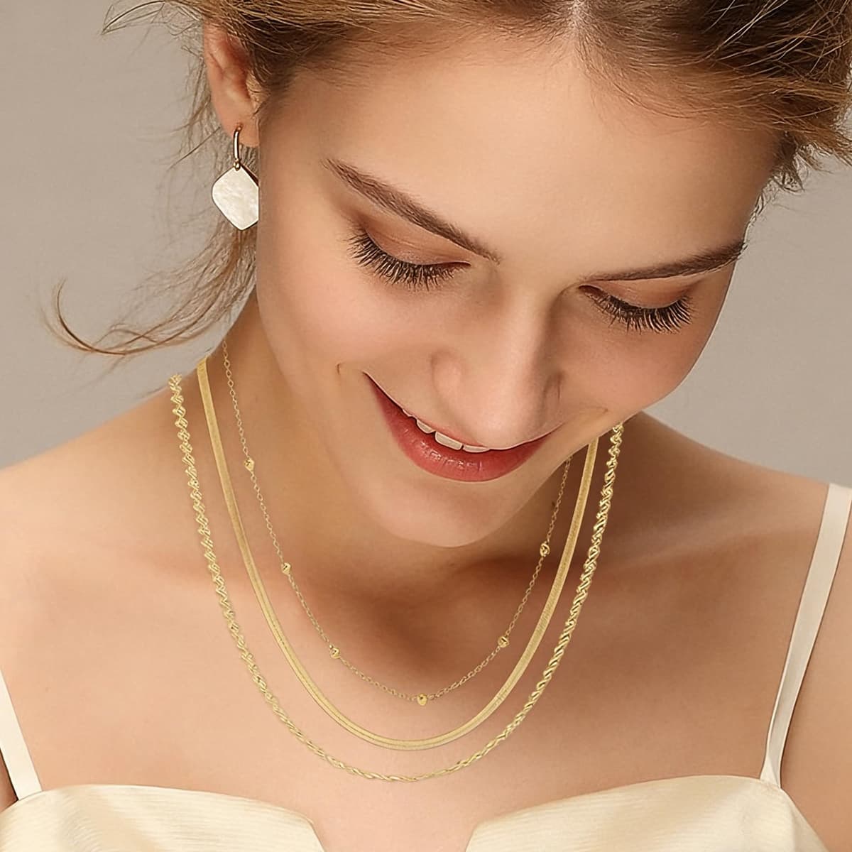 Joyas de Mujer - Set de 40 Piezas: Brazalete Dorado, Cadena y Collar Oro, Gargantilla y Choker Dorado, Bisutería, Joyería y Colgante para Mujeres, Oro — view 3