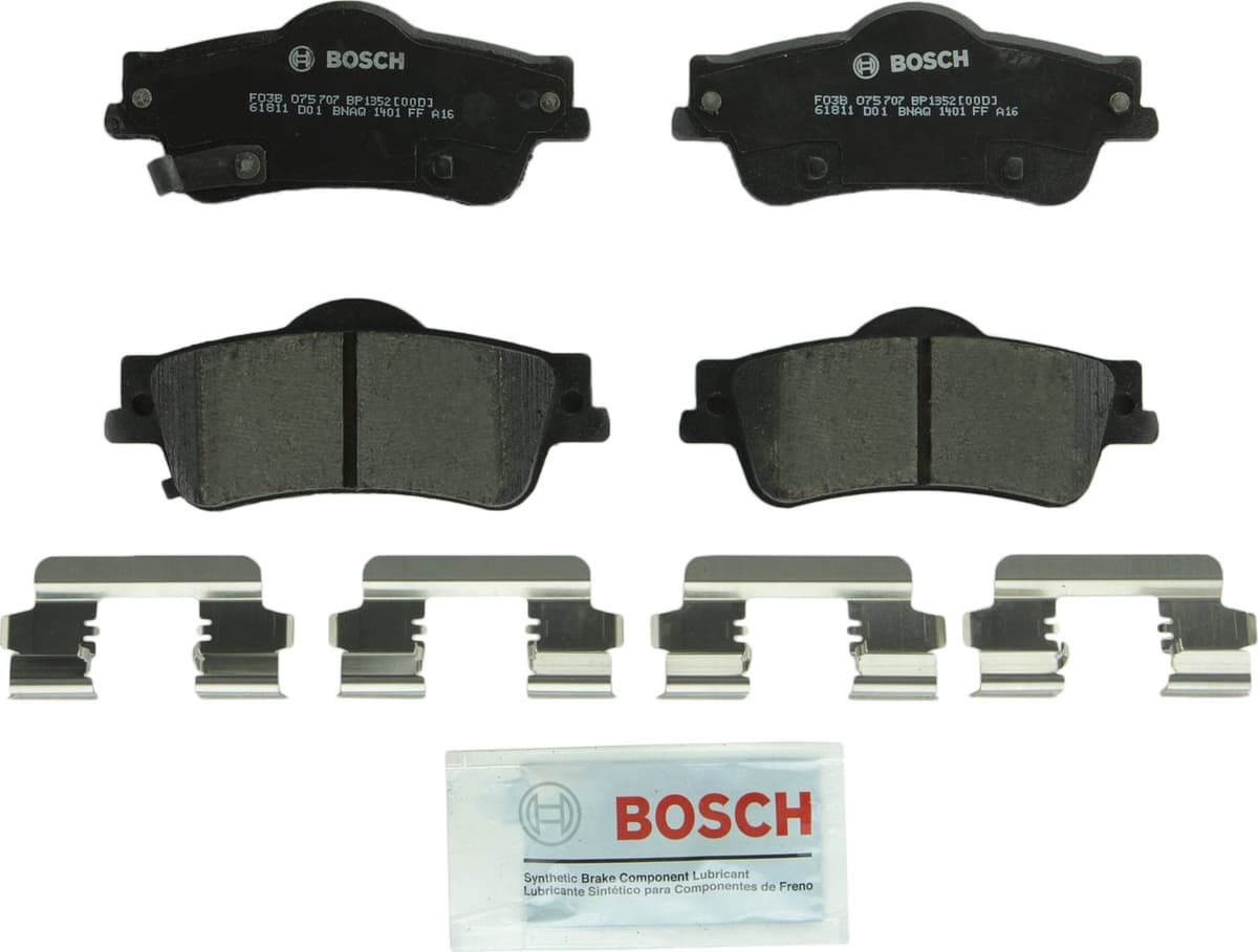 Bosch BC914 QuietCast Premium Ceramic Disc Brake Pad Set For: Acura ILX; Honda Accord, Civic, CR-V, Element, Fit, Front — view 148