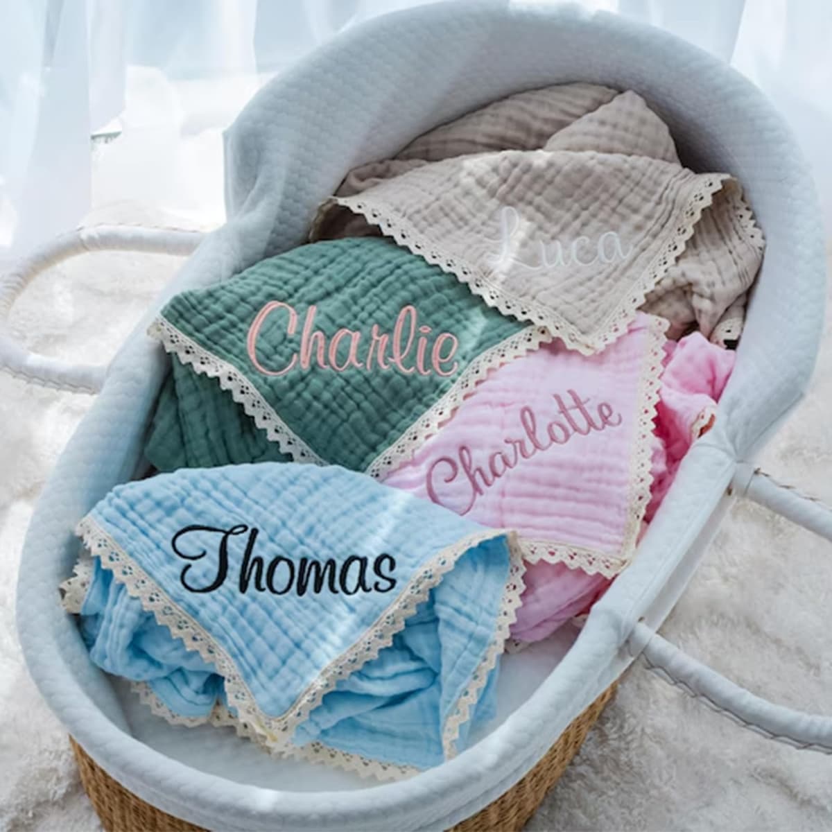 Personalised Blanket Personalised 6 Layers Muslin Wrap Cotton Baby Blankets Lace Reception Blanket Newborn Bath Towel (Customized) — view 3