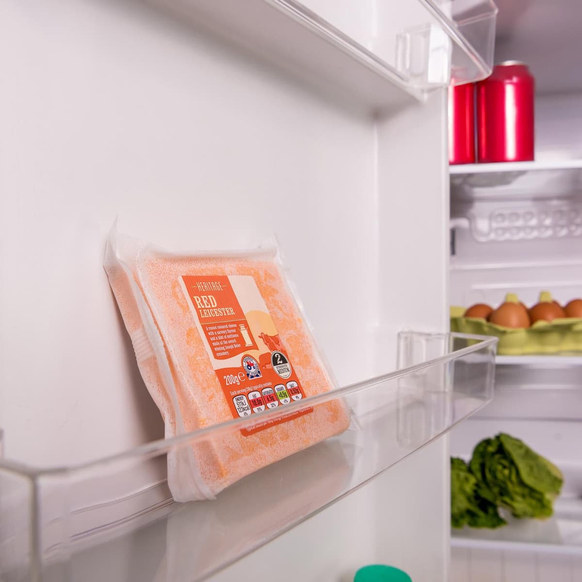 SIA LFS01WH 48cm White Freestanding 91L Under Counter Larder Fridge — view 5