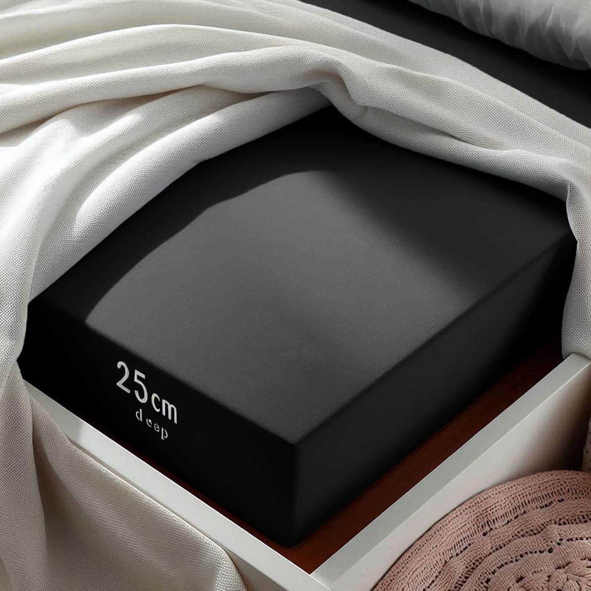 Aspire Homeware Double Fitted Sheet - 25 cm Deep Hotel Quality (Black) Bed Sheets - Soft & Breathable Fitted Bed Sheets Double - Anti-Wrinkle Easy Care Fitted Sheets — view 3