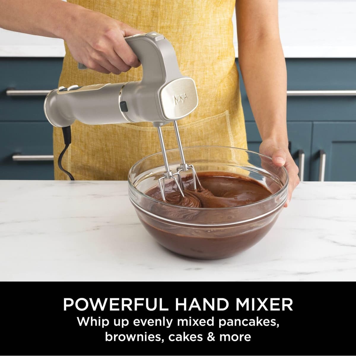 Ninja Foodi 3-in-1 Hand Blender, Hand Mixer & Chopper with Gradual Start, 2 Blending and 5 Mixing Speeds to Chop, Mix, Knead, Blend and more, Dishwasher Safe Parts, 850W, Stone Gold CI100UKSTGD — view 4