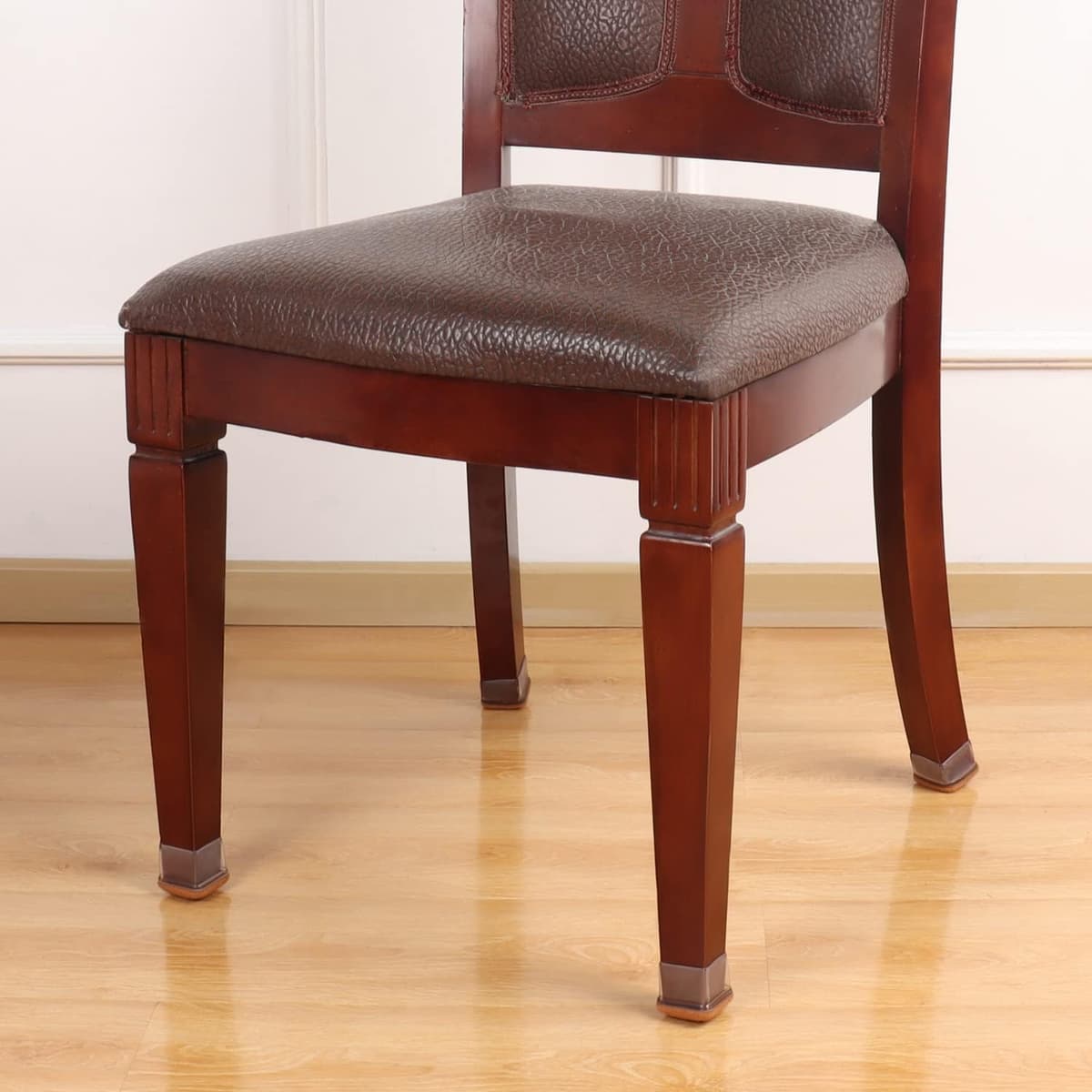 Protectores de Suelo para Patas de Silla 28-37mm, 16 Tapas de Silicona pequeñas para Patas de Silla con Fieltro, Fundas de protección para Patas de Silla de Silicona, Protectores para Patas de Silla — view 7