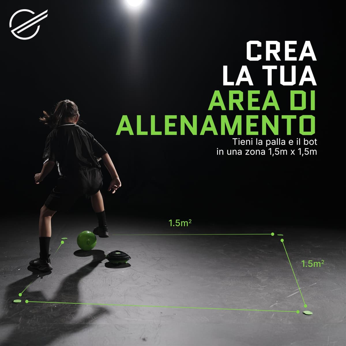 Smart Ball - Soccerbot, Entrenador Personal de Fútbol Indoor, Bot con Sensores para Seguir al Balón, Maniobrando para Probar tus Habilidades, Pantalla LCD para la Puntuación, Famosa (MR100000) — view 3