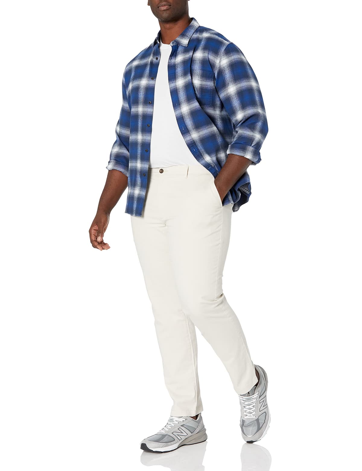 Amazon Essentials Pantalones Informales de Estilo Chino, Elásticos y de Corte Clásico Hombre — view 4