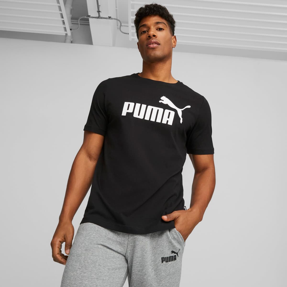 PUMA Men's ESS Logo tee T Shirt — view 2