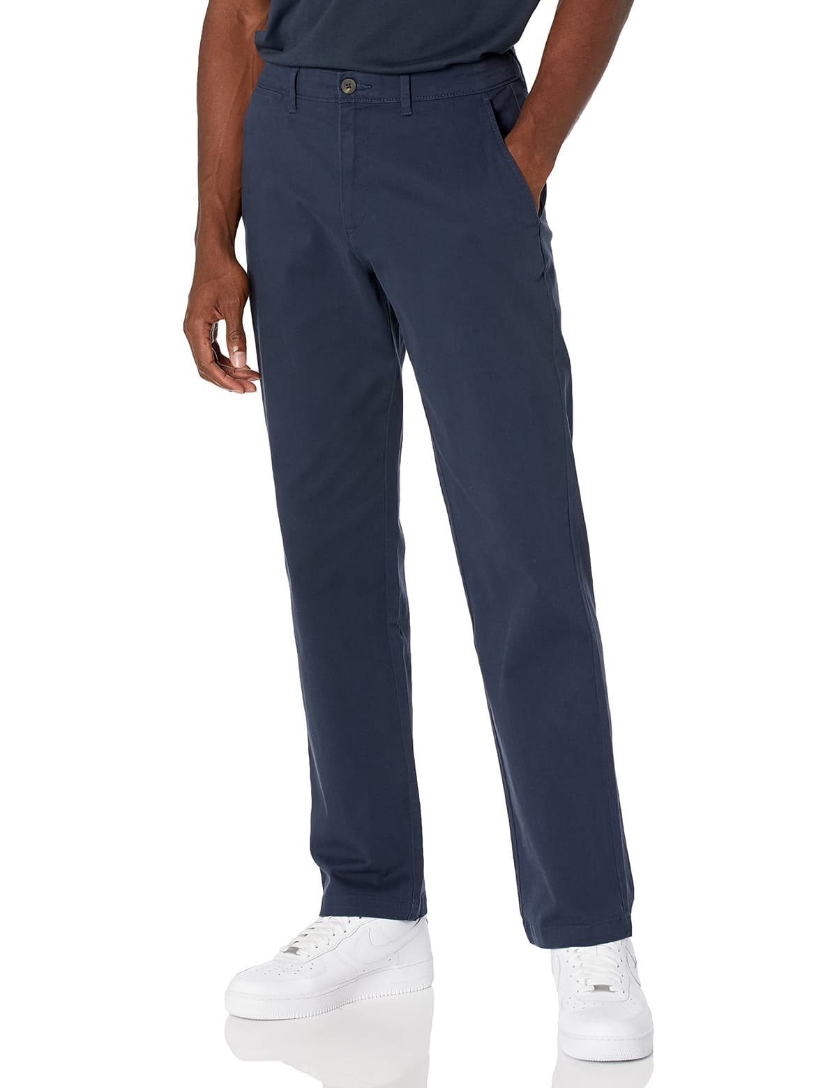 Amazon Essentials Pantalones Informales de Estilo Chino, Elásticos y de Corte Clásico Hombre
