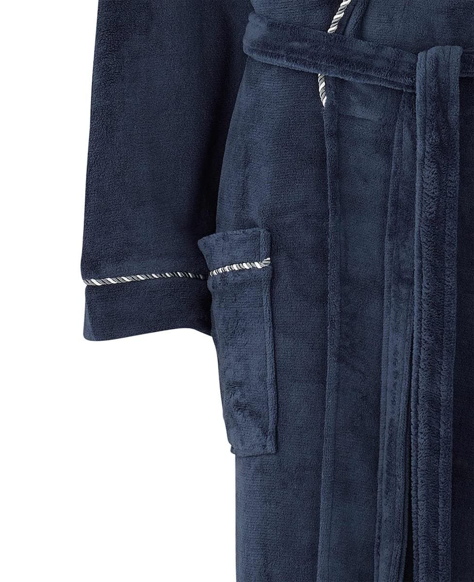 THE SAVILE ROW COMPANY LONDON Men's Lightweight Super Soft Warm Fleece Dressing Gown — view 3