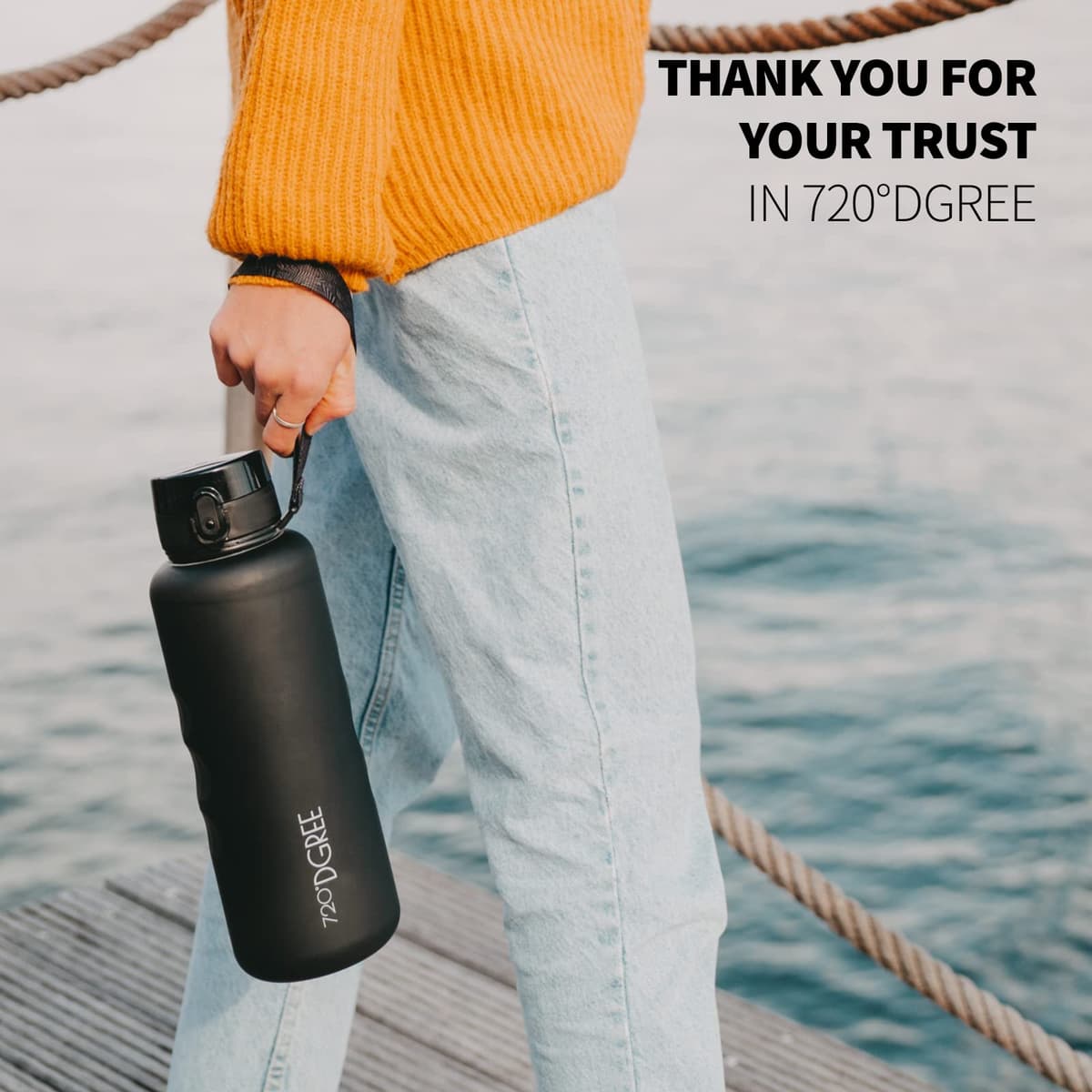 720°DGREE Botella de agua uberBottle – 1,5 litros, 1500ml | Novedosa botella deportiva | Sin BPA | Ideal para niños, fitness, deportes, fútbol, guardería, escuela, pequeños, antigoteo — view 4
