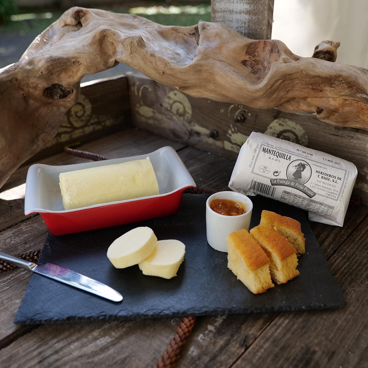 LA PASIEGA DE PEÑA PELADA Mantequilla Artesanal, Rulo de 500 gr (aprox) en Papel Sulfurizado, 82% Materia Grasa, Sabor Tradicional y Natural - Origen Cantabria — view 4
