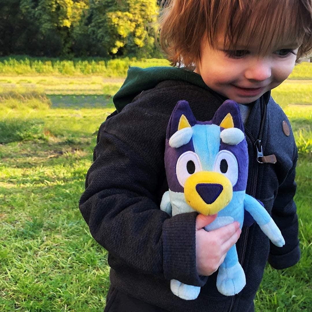 Bluey - Peluche Suave 20 cm, con Detalles como en Las Dibujos Animados, para niños y niñas pequeños a Partir de 3 años , Famosa (BLY06100) — view 2