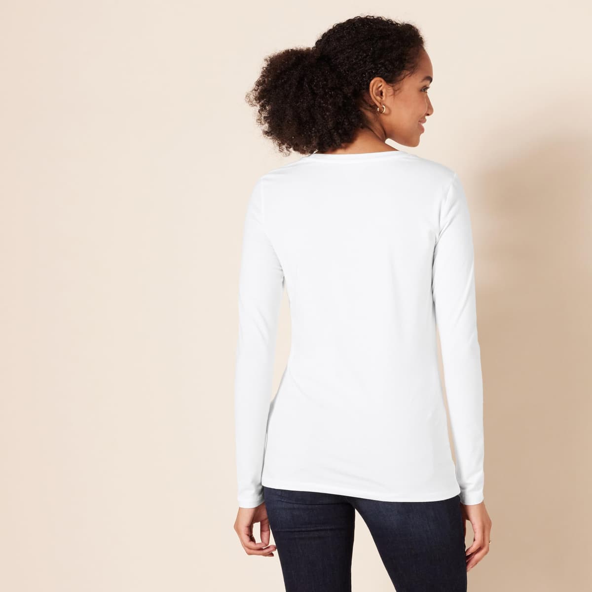 Amazon Essentials Women's Regular-Fit Long-Sleeve Crewneck T-Shirt (Available in Plus Size) — view 2