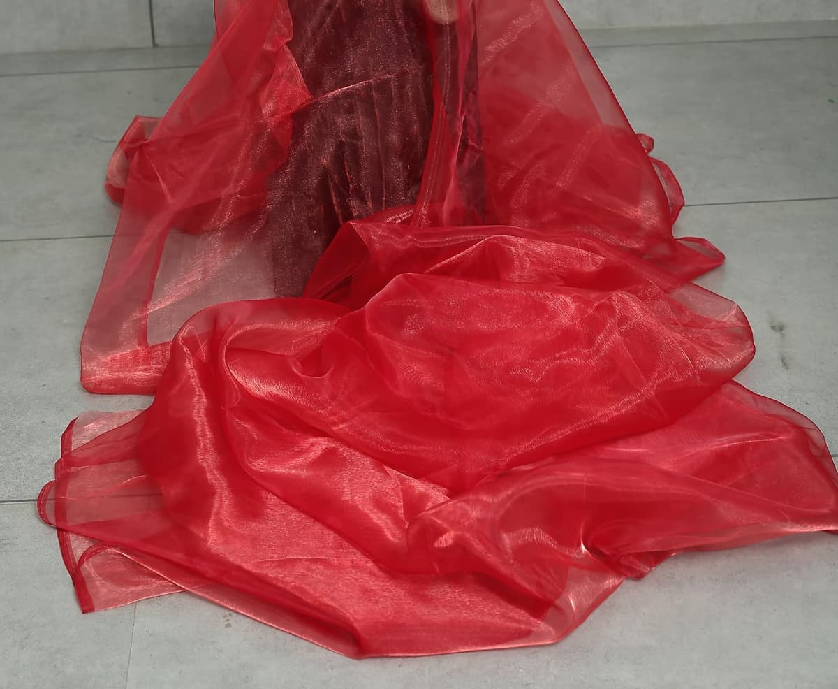 MDS Pack of 5 Yard Sheer Organza Fabric for Wedding Party Home Event Banquet Decorations, Backdrop Curtain Craft Dress Sewing Fashion DIY Crystal Organza Tulle Fabric Bolt 44” Wide - Red — view 2