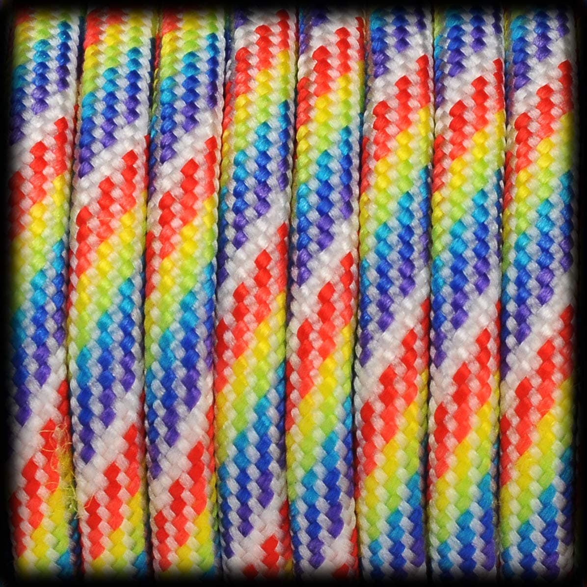 Ganzoo Paracord 550 Tipo 3 Cuerda 4 mm Negro Rojo, 30 m, 7 hebras internas, Funda Poliester/Nylon, Lavable y Ligera, para Pulseras, llaveros, Collar y Correa de Perro, Camping y Bricolaje — view 99