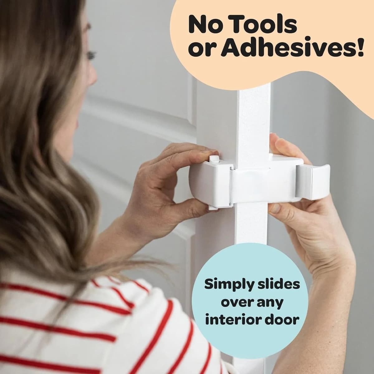 ALINUOYQ 1 PCS Hug Lock Child Proof Door Lock, Snap On Door Lock Child Can't Reach or Defeat for Kids Cats Dogs, No Tools or Adhesives Required Simple Install Safety Front Door Lock for Toddlers — view 2