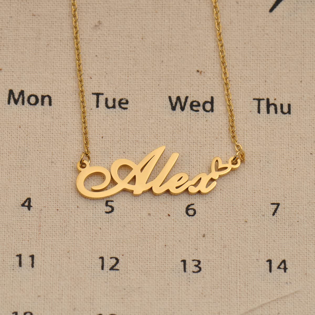 HUAN XUN Custom Name Necklaces Personalized Necklace with Name 18k Gold Plated Heart Stainless Steel Customized Jewelry Gifts for Women Mother Day Christmas Birthday — view 2
