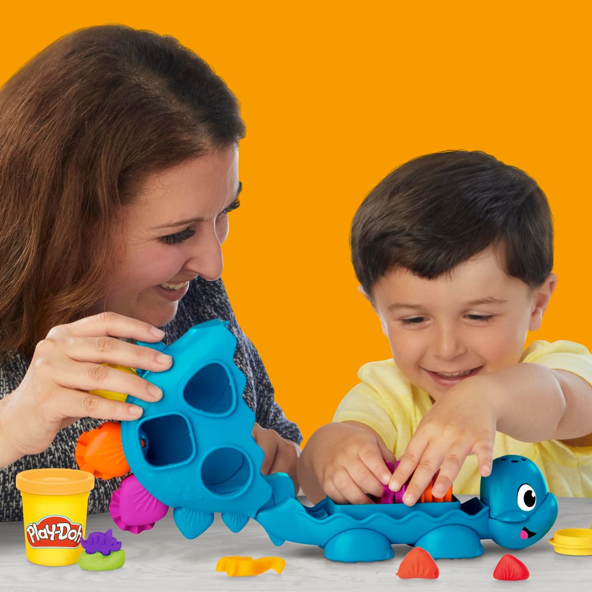 Play-Doh Hasbro, Dinosaurio, Formas y Colores, Juguetes de Arte y Manualidades, Materiales Artísticos para Niños y Niñas de 2 Años o Más, 6 Botes, Plastilina de Colores, Creatividad, Regalo — view 7