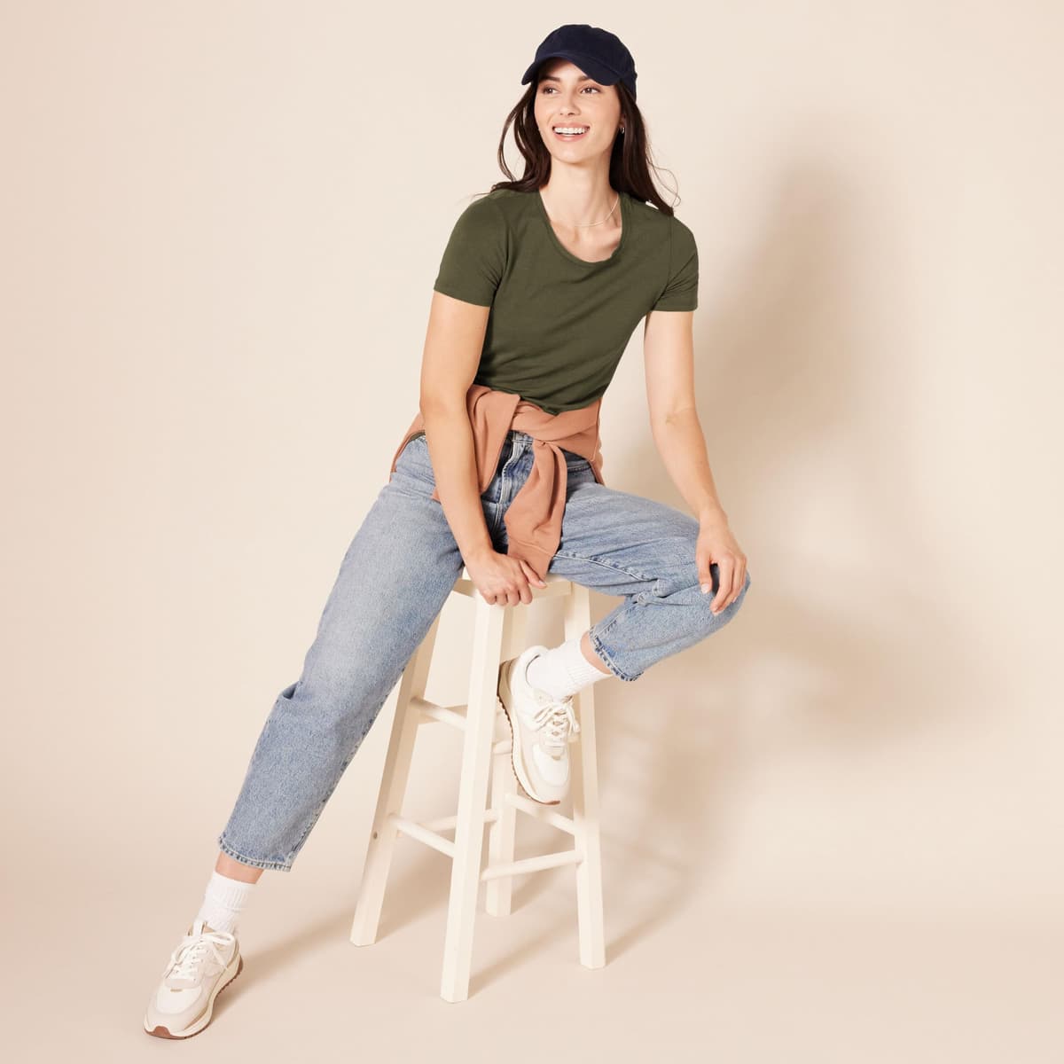 Amazon Essentials Women's Regular-Fit Short-Sleeve T-Shirt (Crewneck and V-Neck Options), Multipacks — view 100