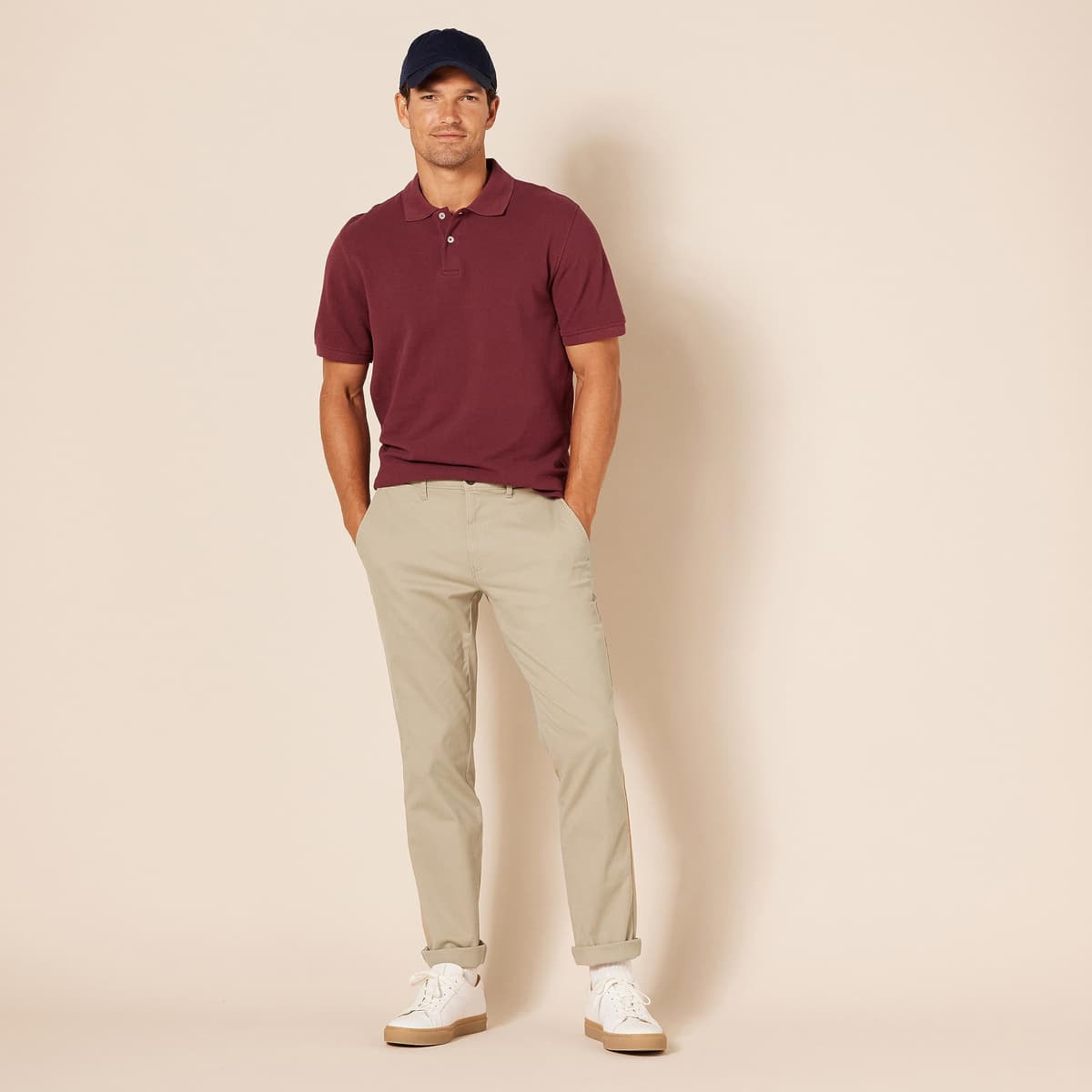 Amazon Essentials Pantalones Informales de Estilo Chino, Elásticos y de Corte Ajustado Hombre — view 3