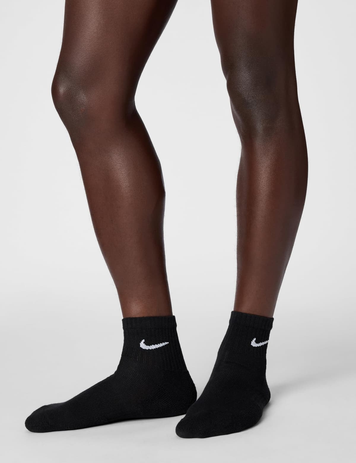 NIKE Men's Everyday Cushioned Socks — view 2