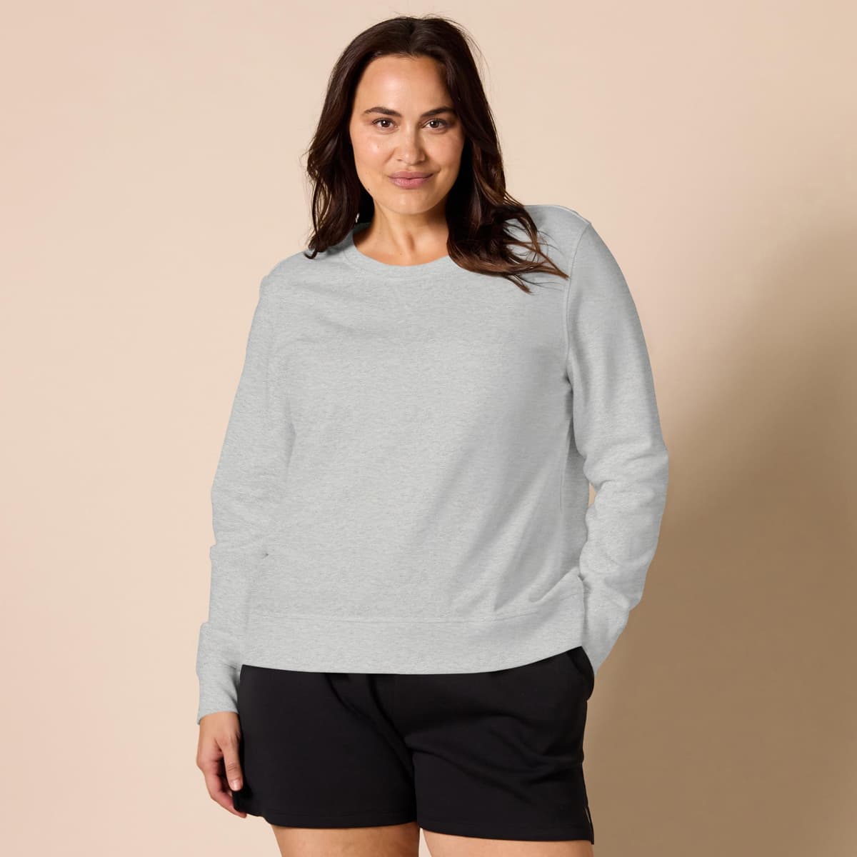 Amazon Essentials Mujer Sudadera con Cuello Redondo de Forro Polar (Disponible en Tallas Grandes) — view 92