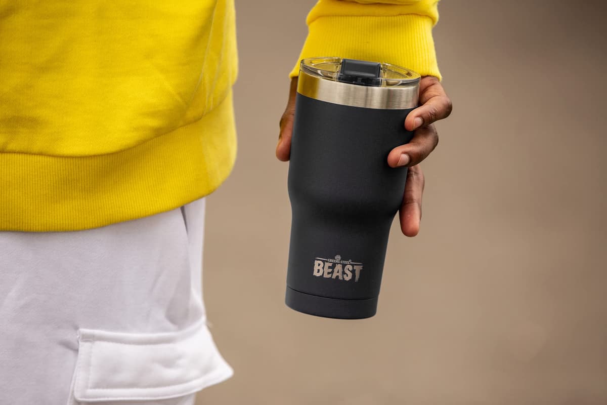 Greens Steel Beast Tumbler – 900 ml (30 oz), Negro Mate | Vaso de acero inoxidable reutilizable con aislamiento al vacío | con 2 pajitas y cepillo de limpieza | Termo de viaje de doble pared — view 7