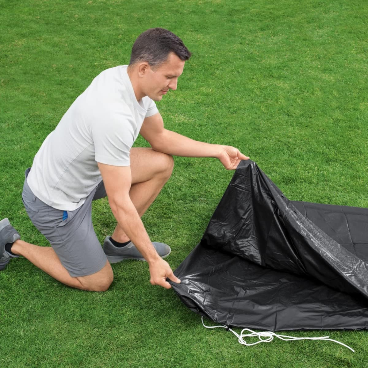 Bestway 58036-19 Flowclear Swimming Pool Cover for Steel Pro Max Round Pools, 10 ft, Black — view 5