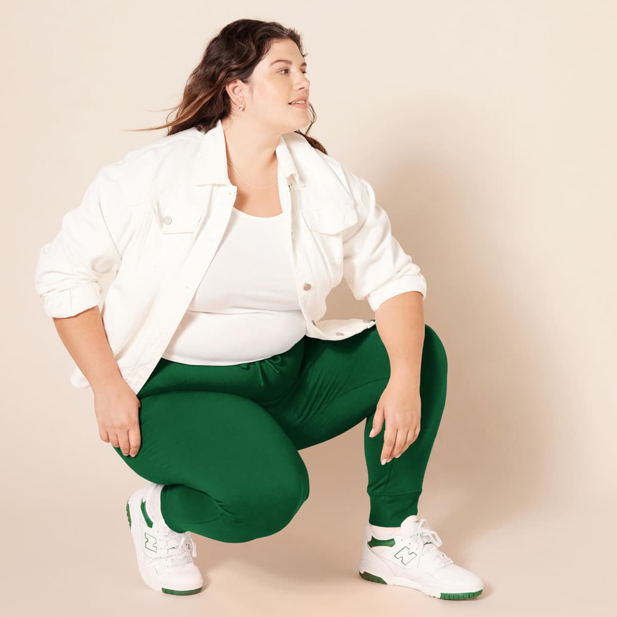 Amazon Essentials Mujer Pantalones De Correr De Forro Polar con Puños (Disponibles En Tallas Grandes) — view 7