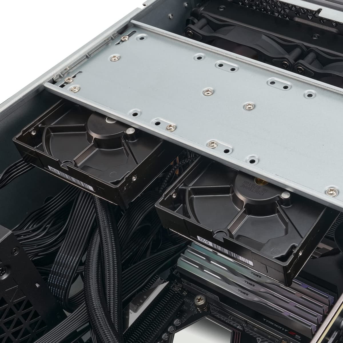 Silverstone SST-RM44 - Chasis Servidor con Montura en Rack 4U y compatibilidad Mejorada para refrigeración líquida — view 13