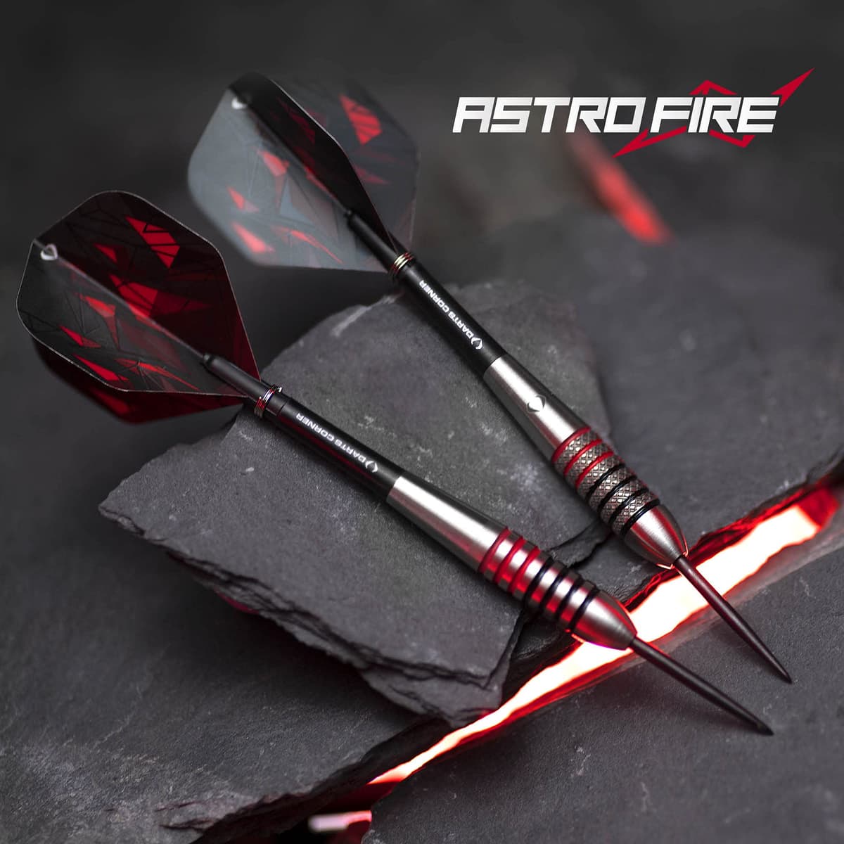 Darts Corner Astrofire | Juego de Dardos con Cuerpo 90% tungsteno y Punta de Acero Incluye 6 Aletas, 6 Varillas, Tarjeta de Pago y Estuche de Almacenamiento, Anillos y — view 2