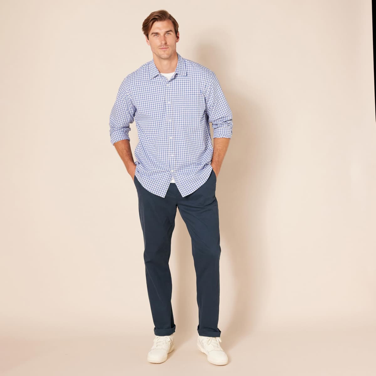 Amazon Essentials Men's Athletic Fit Casual Stretch Chino Work Trousers (Available in Big & Tall) — view 7