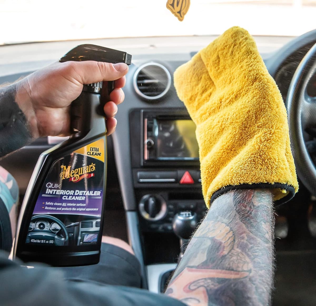 Meguiar's Quik Interior Detailer Cleaner 473ml for a Matt Finish. Cleans all Interior Car Surfaces - G13616EU — view 10