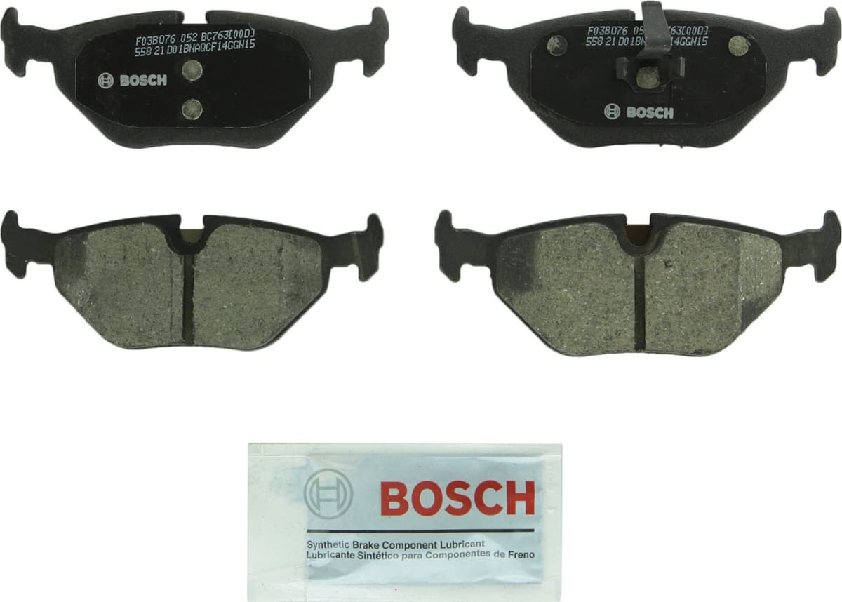 Bosch BC914 QuietCast Premium Ceramic Disc Brake Pad Set For: Acura ILX; Honda Accord, Civic, CR-V, Element, Fit, Front — view 18