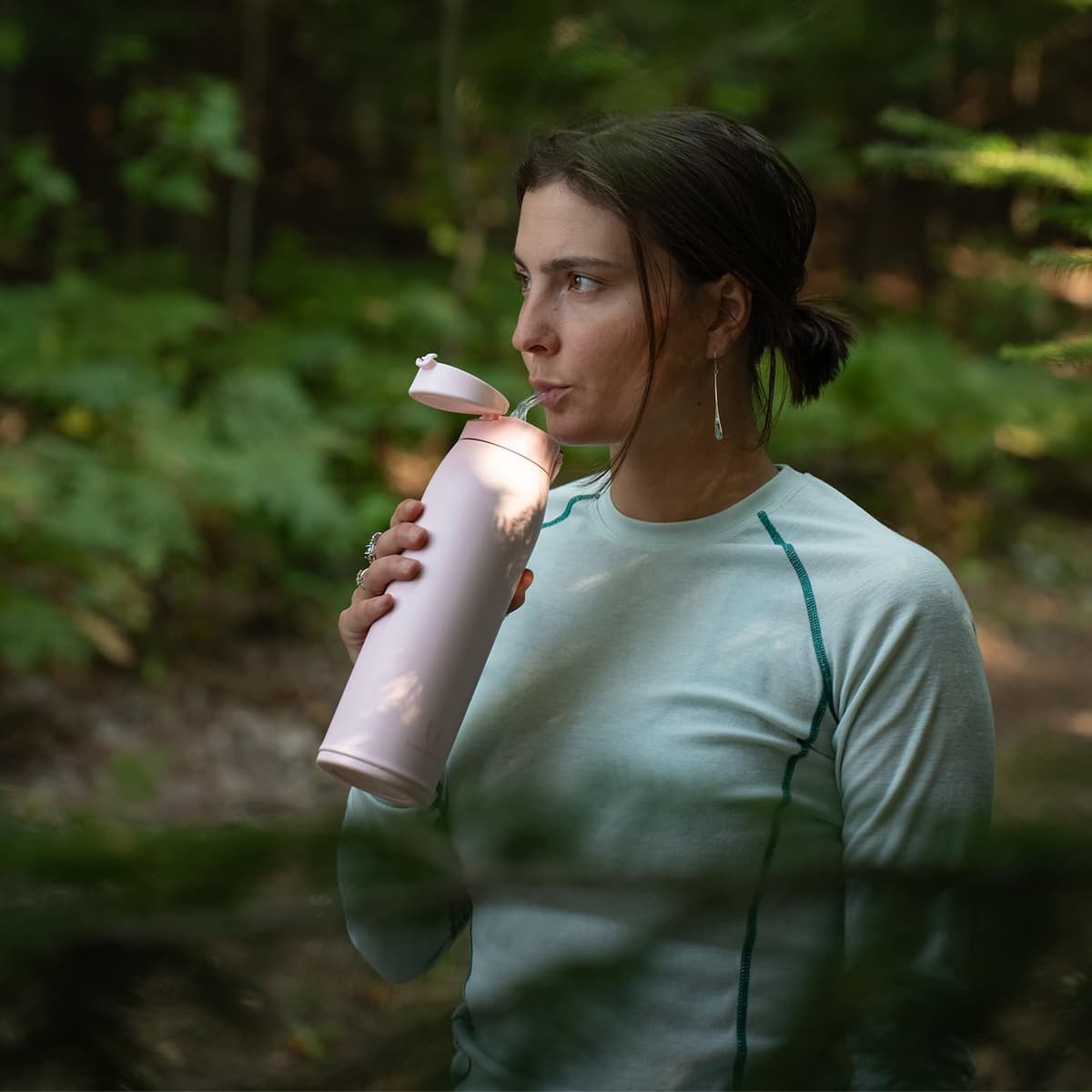 Super Sparrow Insulated Water Bottle - Travel Mug - 500ml, 750ml，950ml - Stainless Steel Water Bottles - BPA Free - Leakproof Metal Bottles - Includes 2 Lids, Straw Lid & Spout Lid — view 6